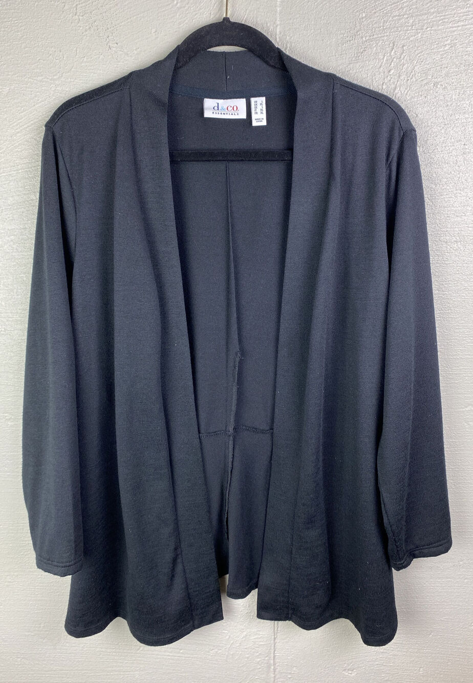 D&Co Essentials Women’s Black Cardigan Sweater / Jacket Size Large
